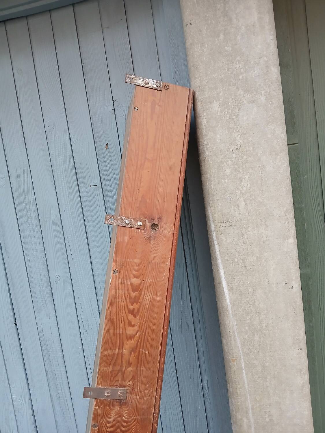 Very large antique wooden shelf/pot rack