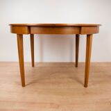 Vintage extendable dining table & 4 black chairs from Mcintosh,1960s