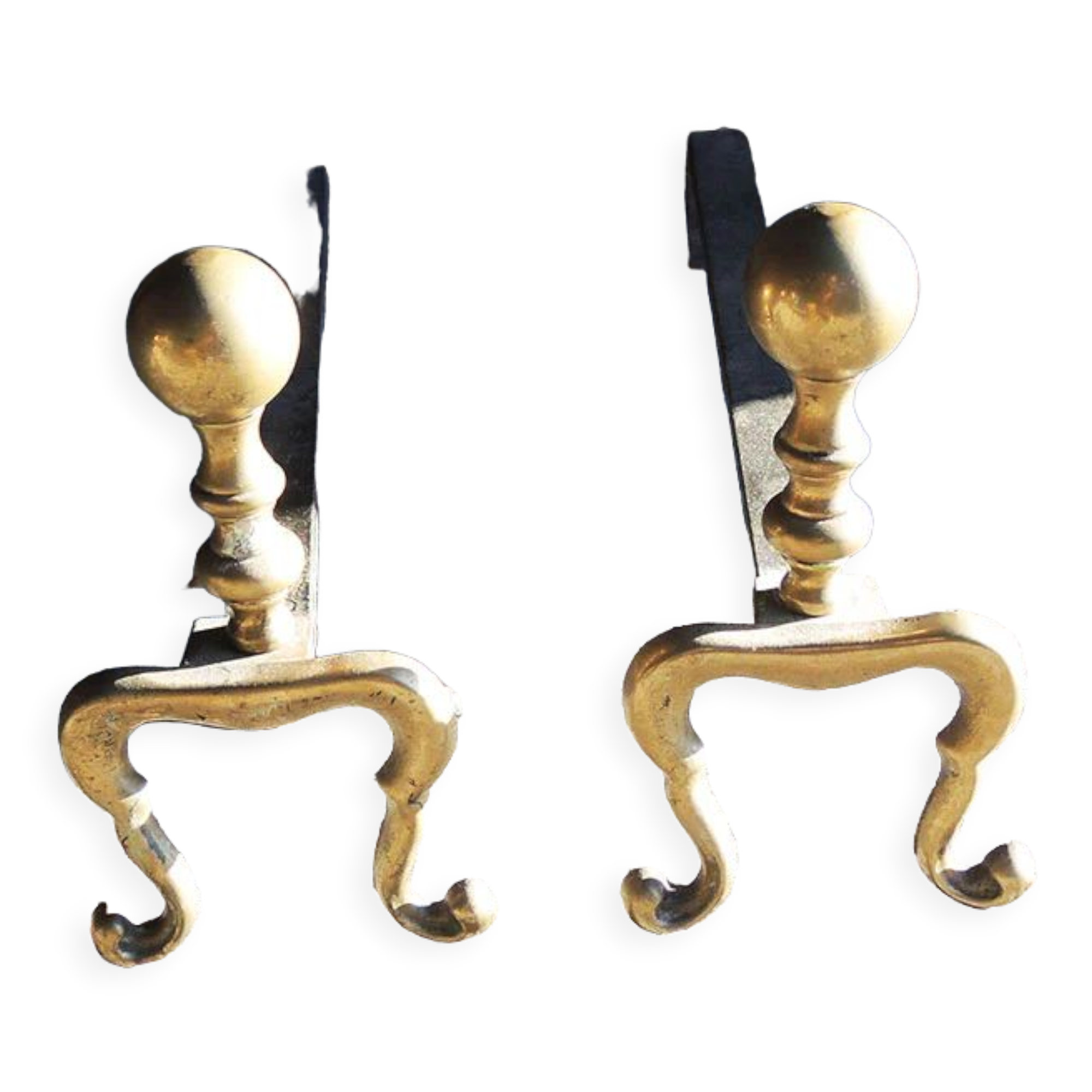Old brass chenets foot in cabriole