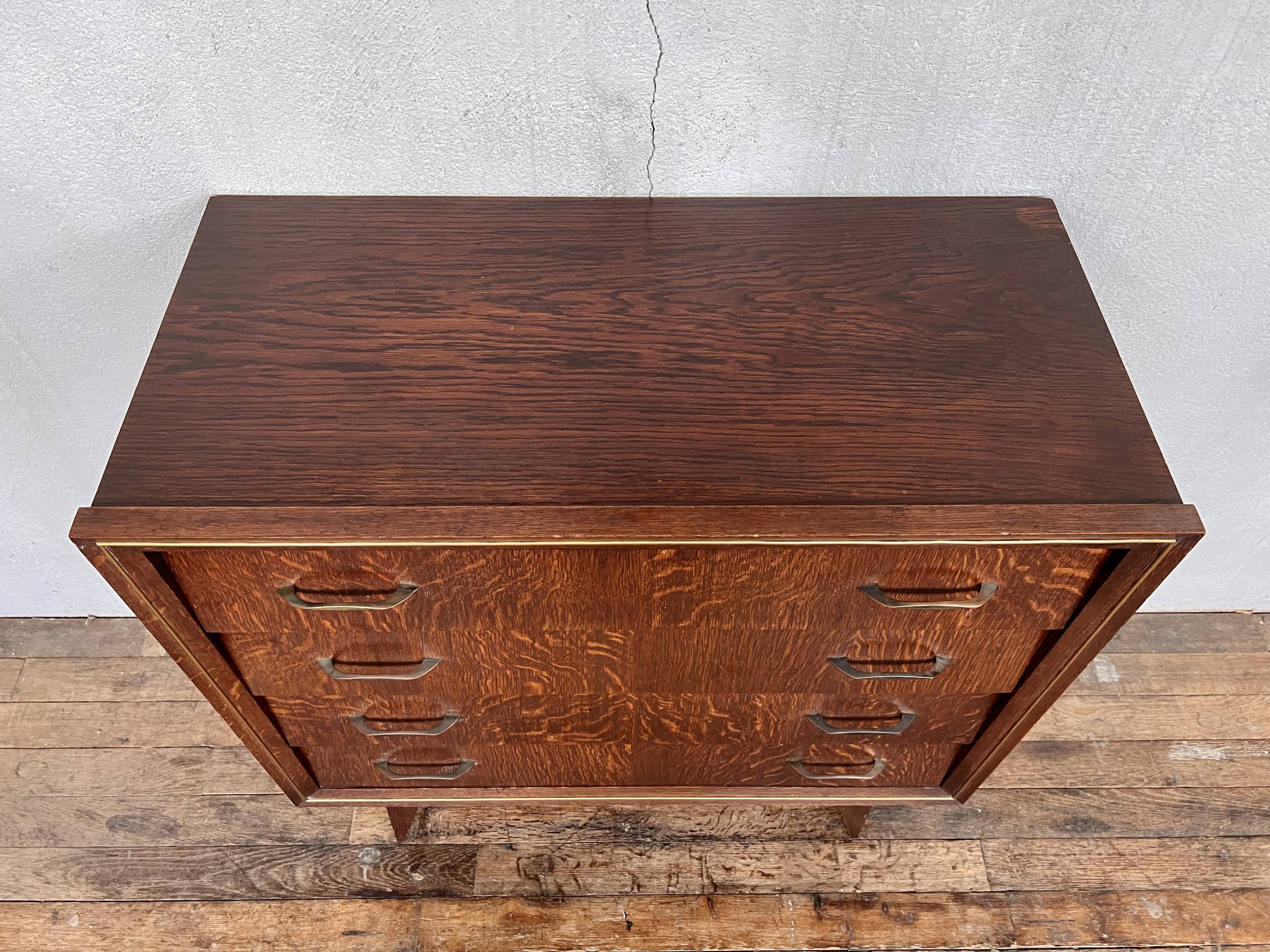 Vintage dresser compass feet