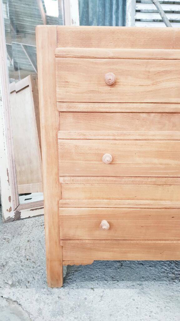 Vintage chest of drawers