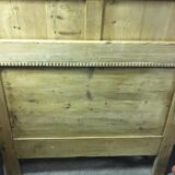 Lits antiques en pin