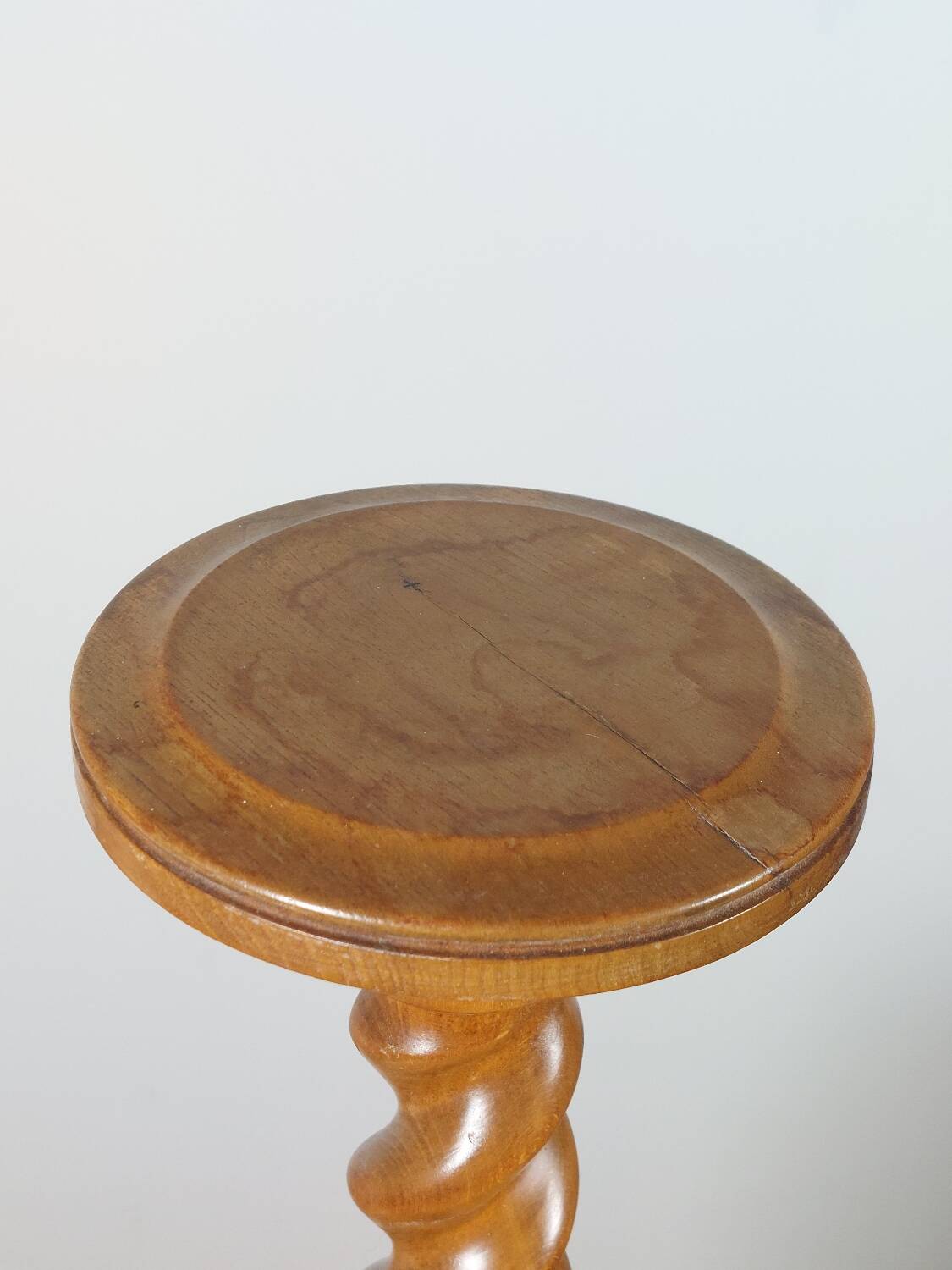 Vintage turned wooden spiral flower support