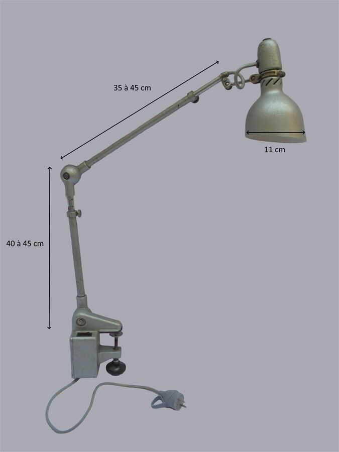 Workshop lamp