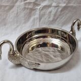 Silver swan basket