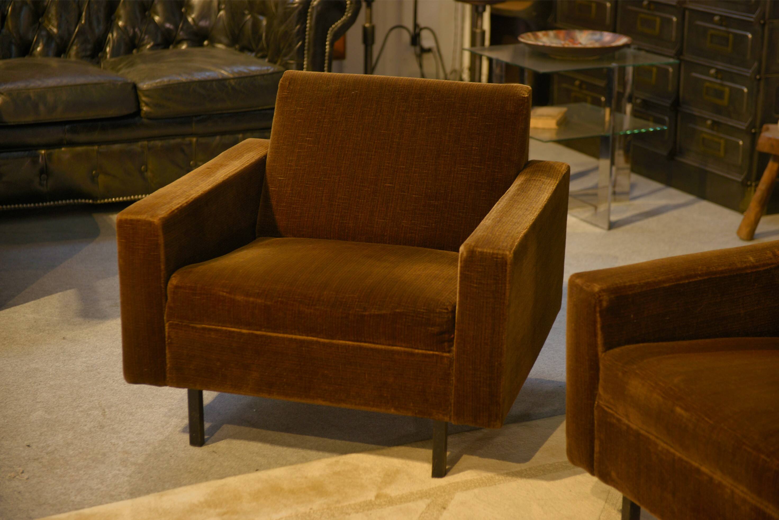 Ensemble canapé et 2 fauteuils en velours marron 1960’s