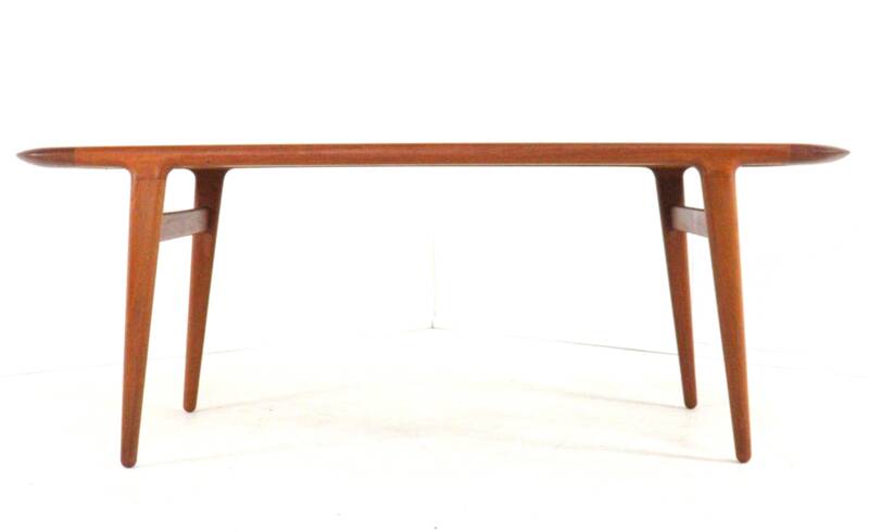 Table basse en teck danois 'Fugslev' - restaurée - bois de teck