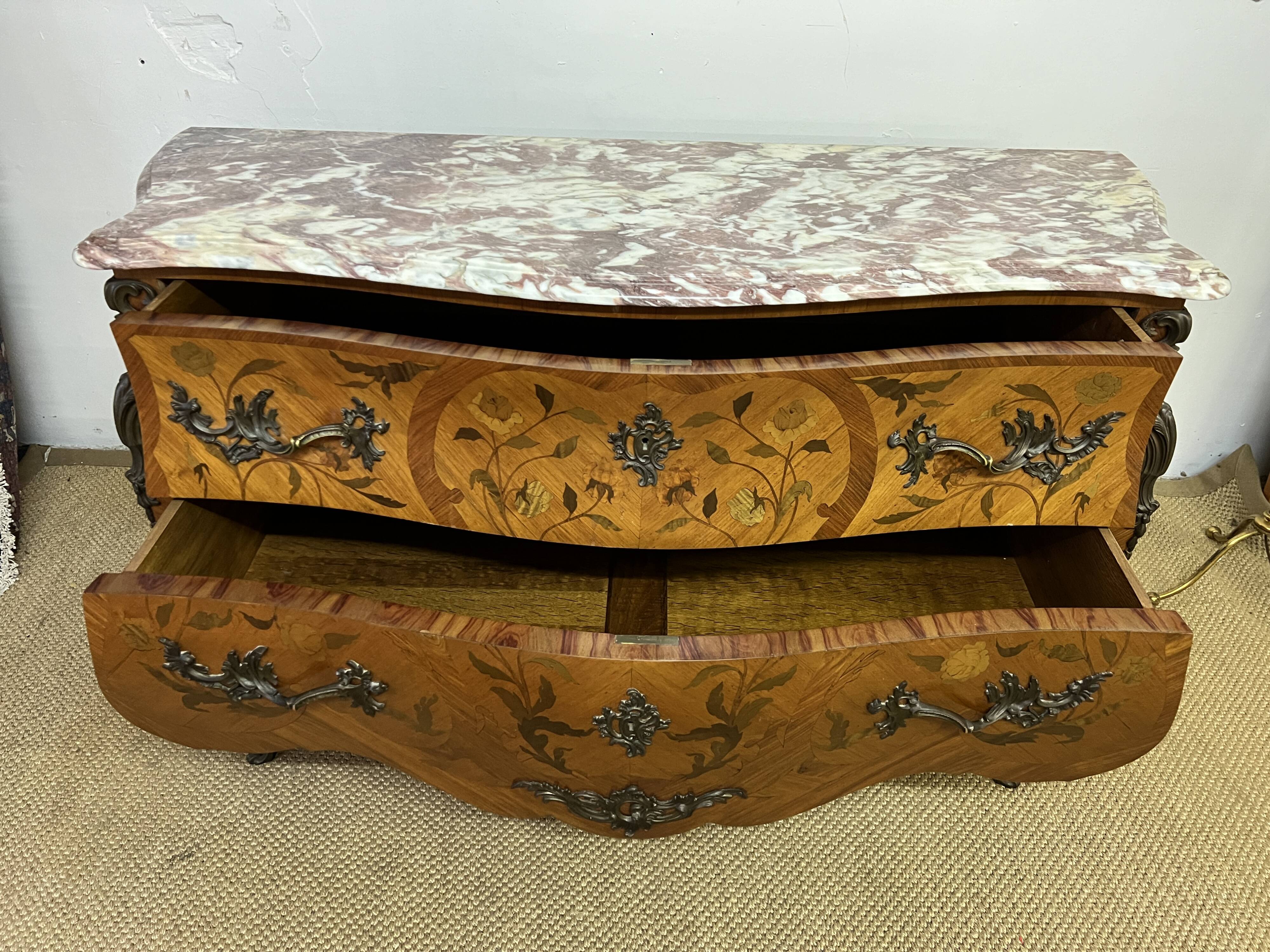 Louis XV style inlaid chest of drawers