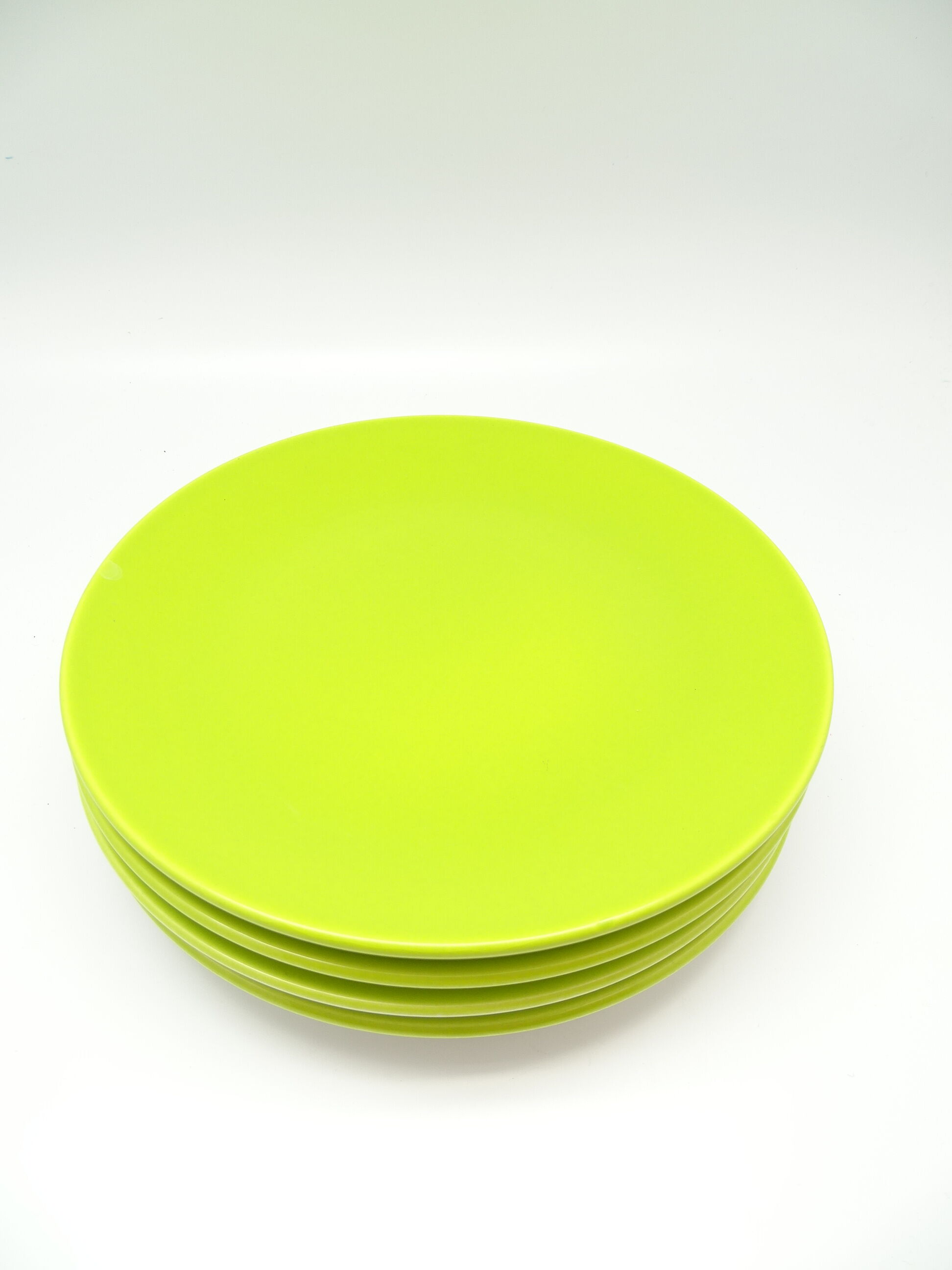 Set of 4 green ceramic plates