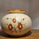 Vase poterie fleurie