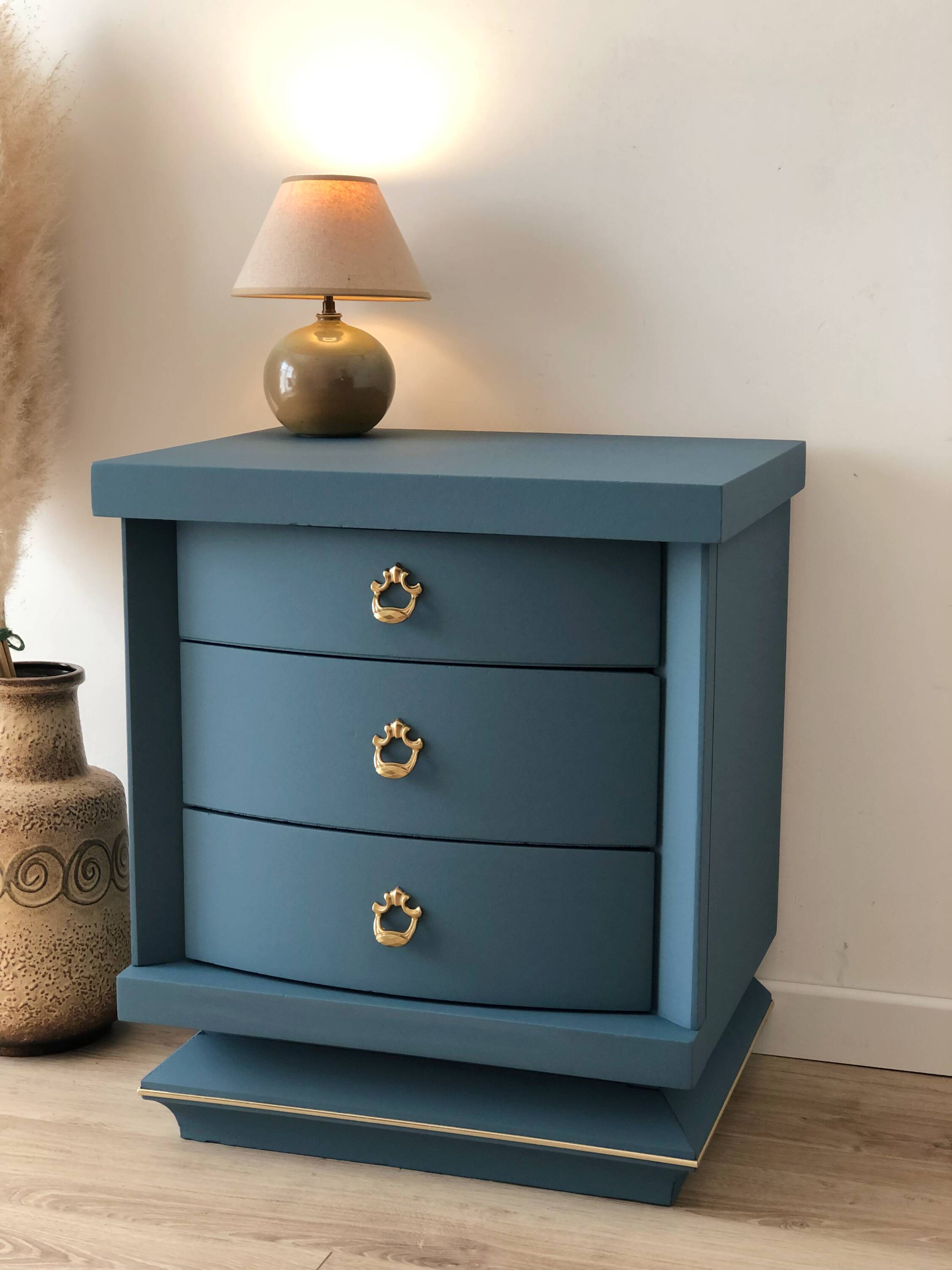 Revisited occasional furniture
