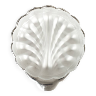 Plat en forme de coquillage