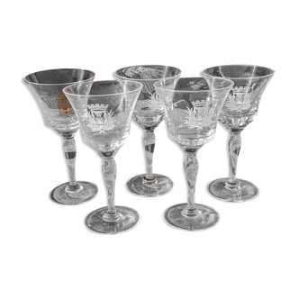 Verres à Vouvray anciens service de quatre et un offert