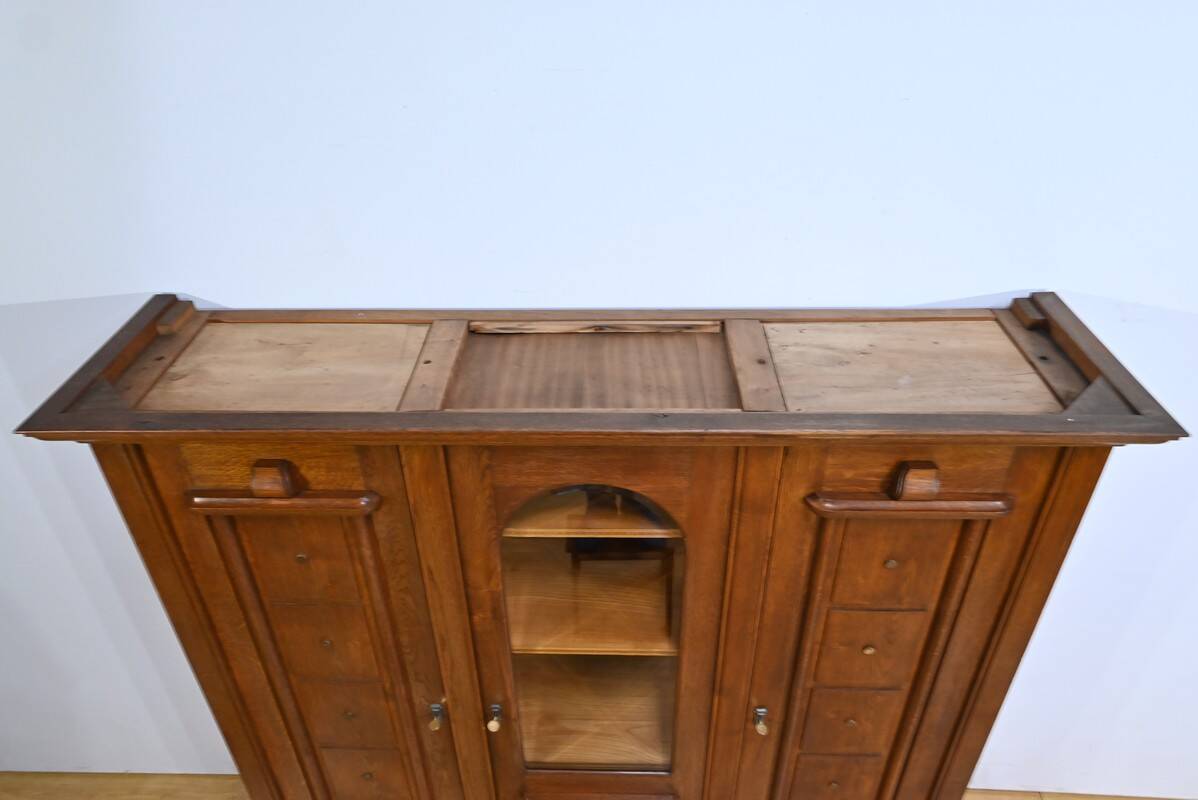 Oak bookcase, Art Deco period – 1940