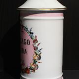 Porcelain pharmacy pot