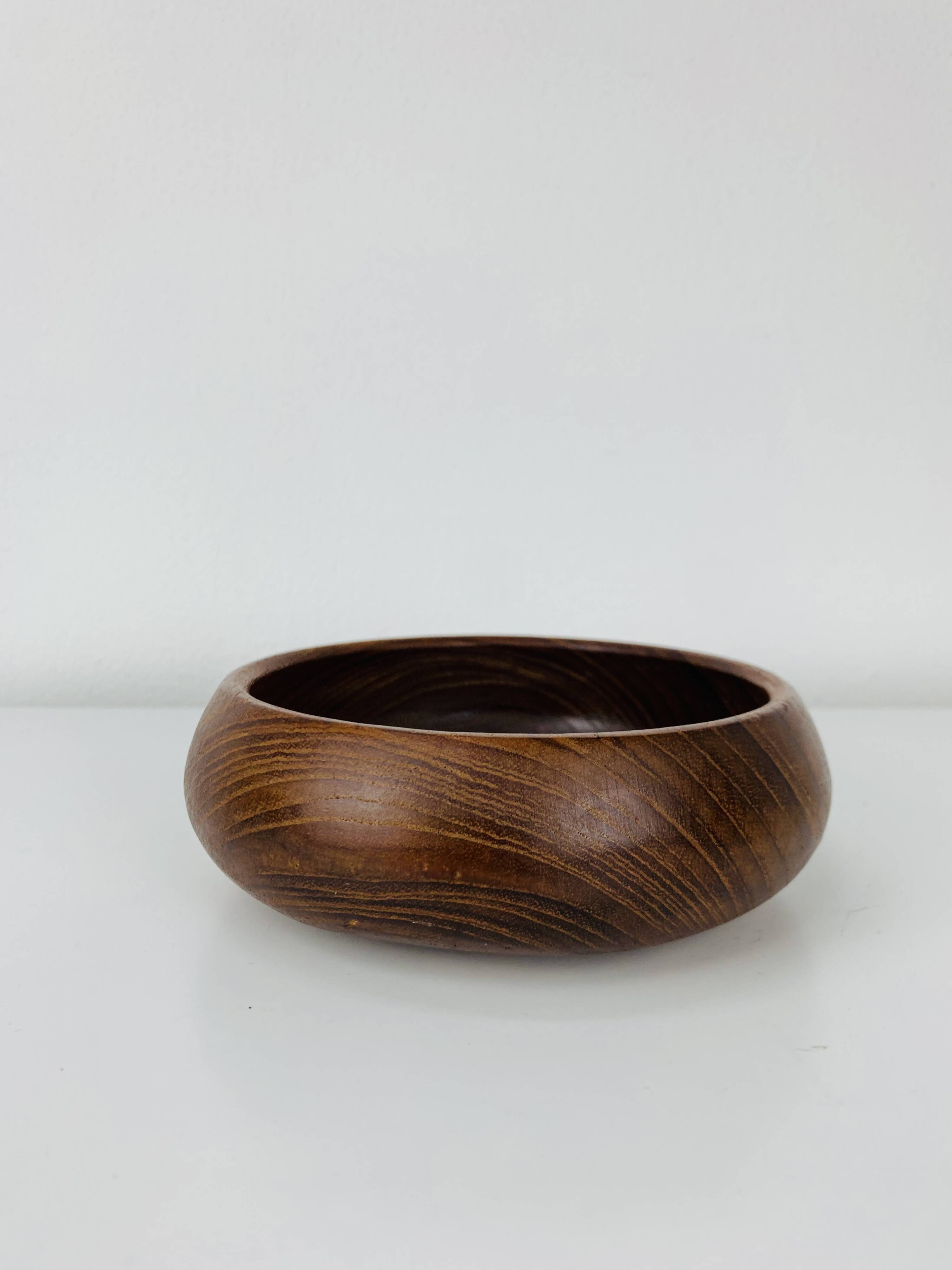 Scandinavian teak pocket emptier, 1960s
