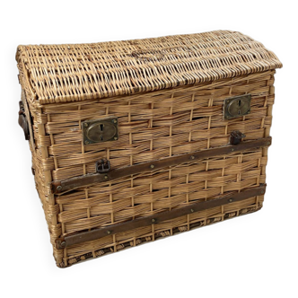 1950s woven wicker trunk