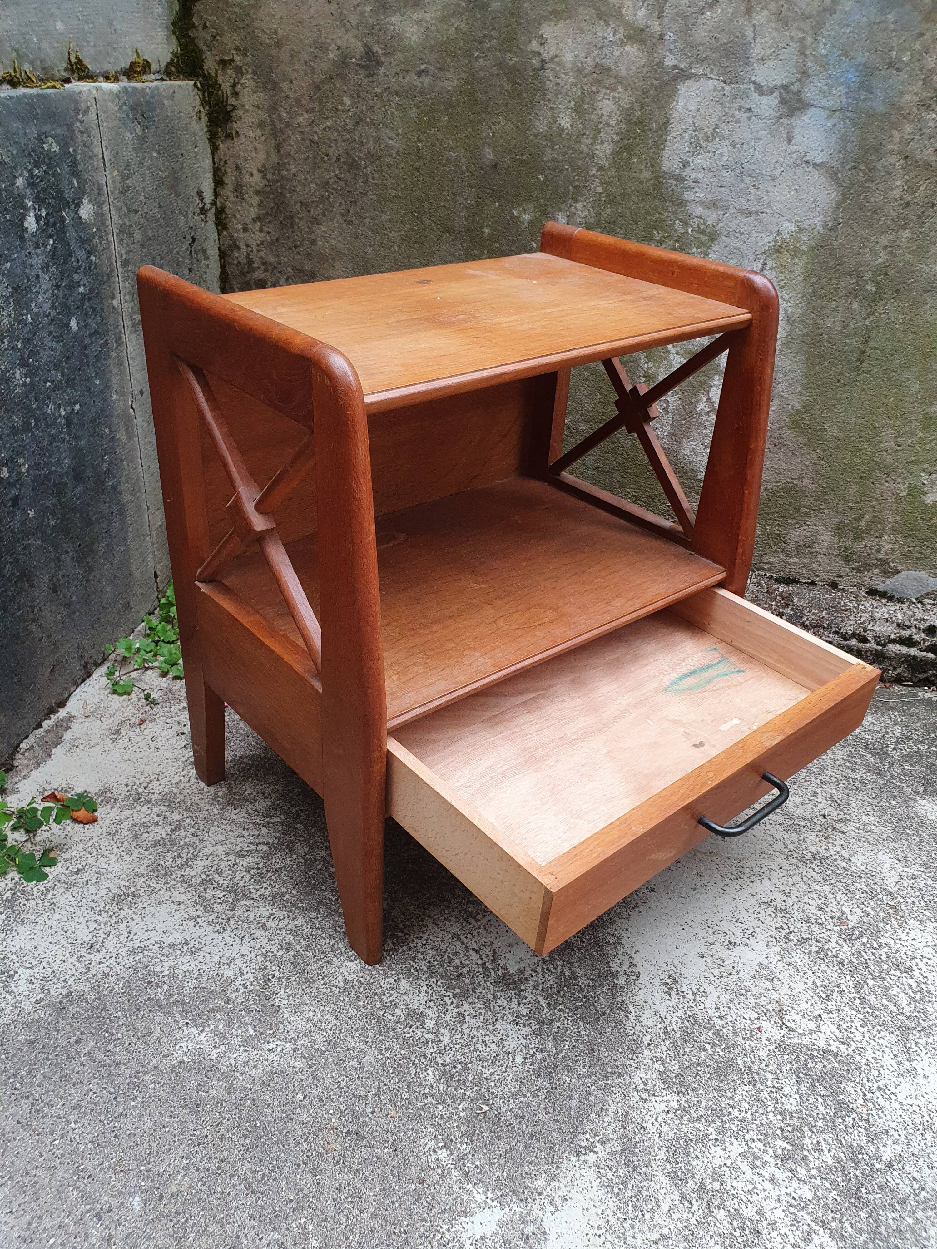 Beautiful vintage oak bedside