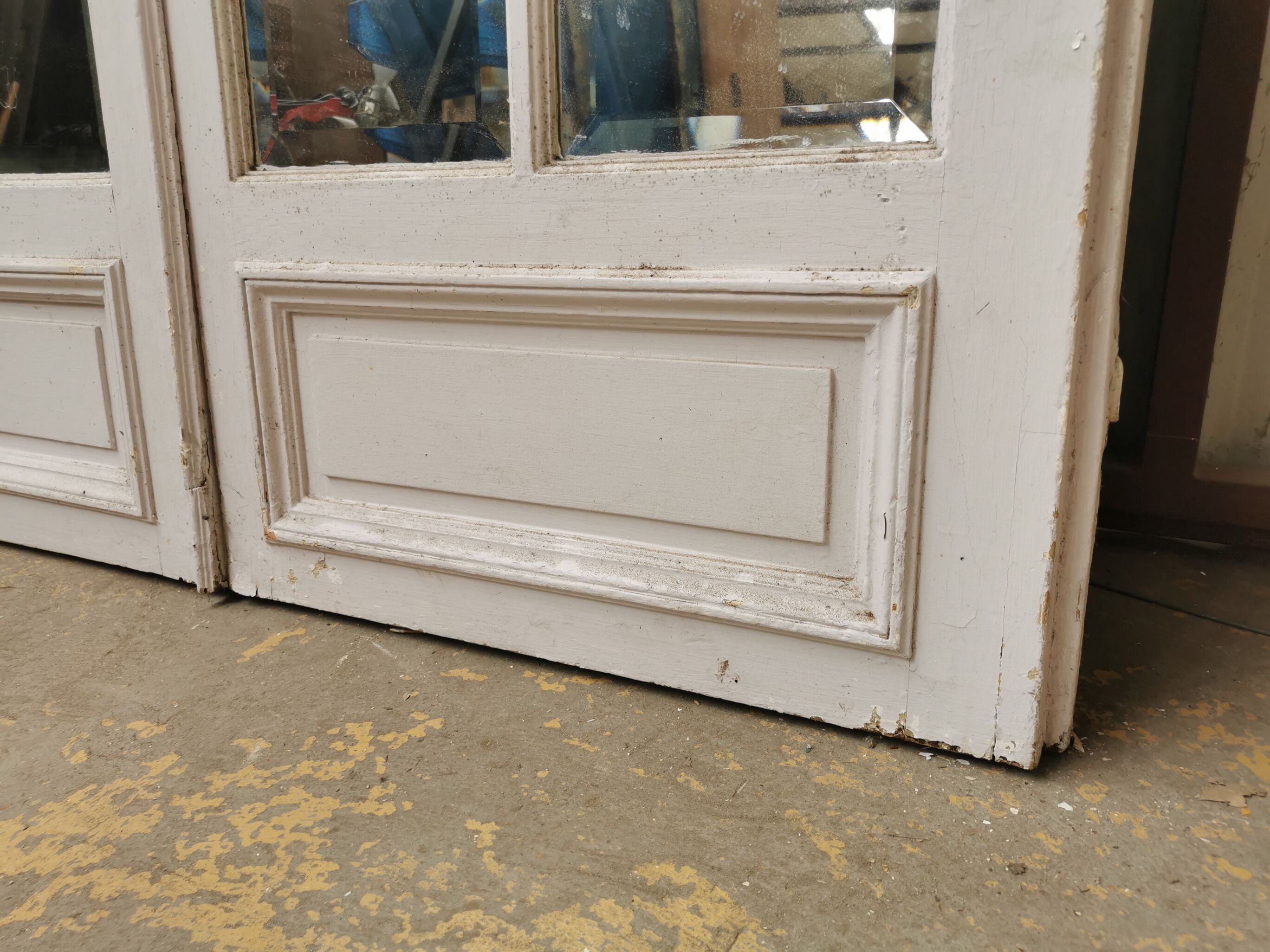 Pair of old Haussmann doors 1900/1920 with built