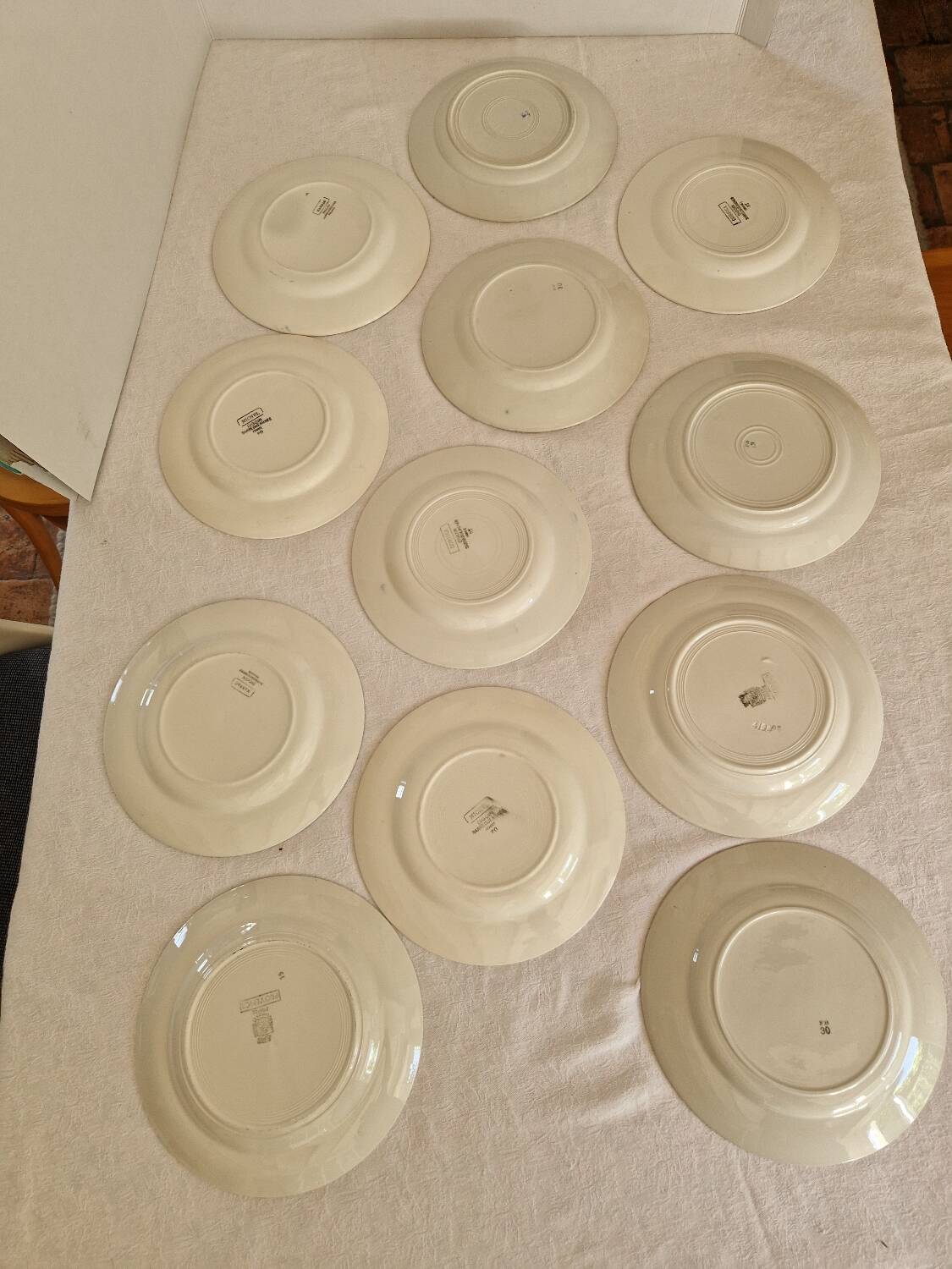 Set of 12 mismatched dinner plates