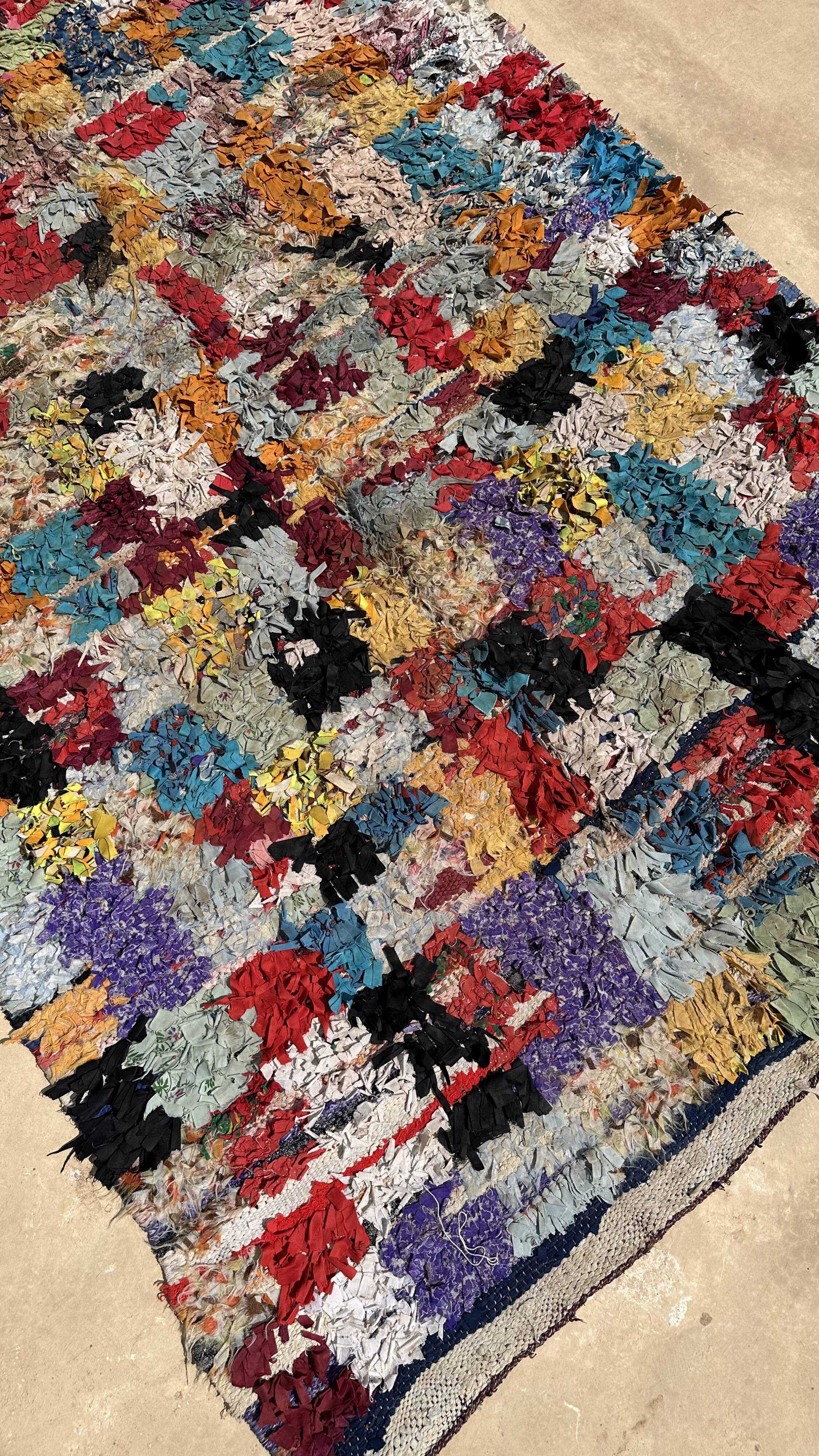 Colorful Boucherouite Moroccan rug - 141 x 240 cm