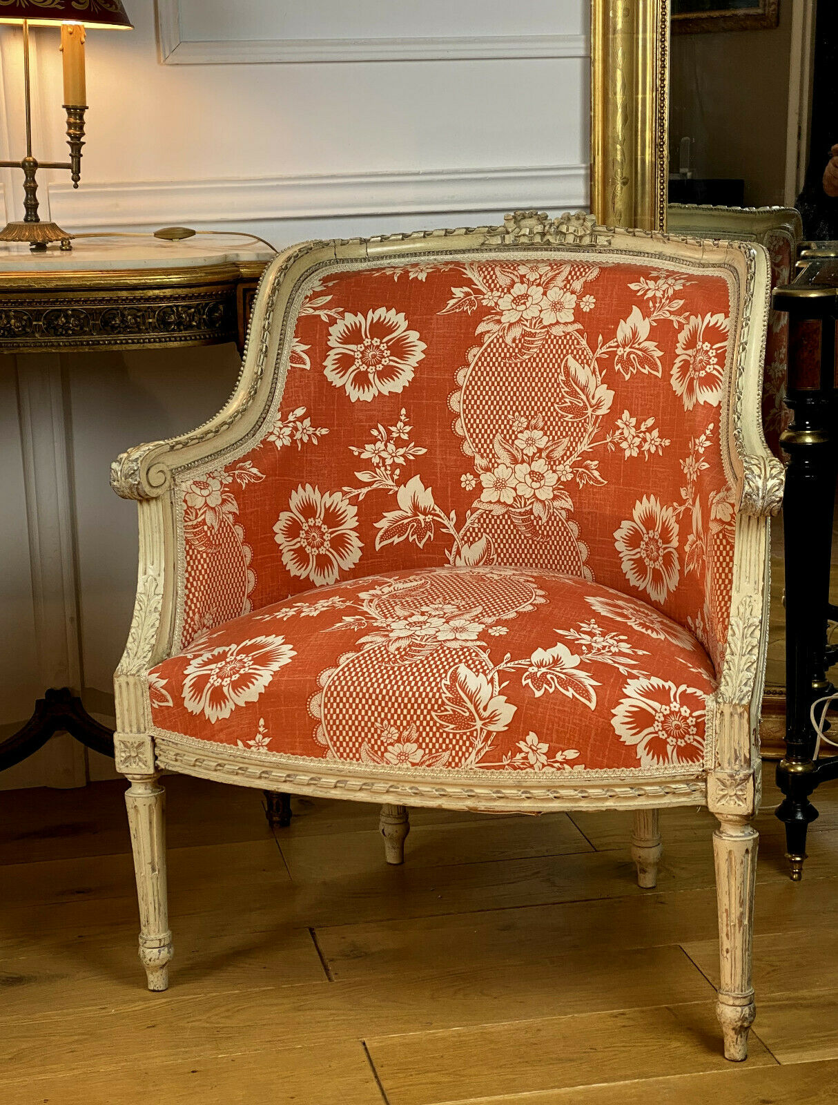 Two shepherdesses in moulded wood and carved Louis XVI style