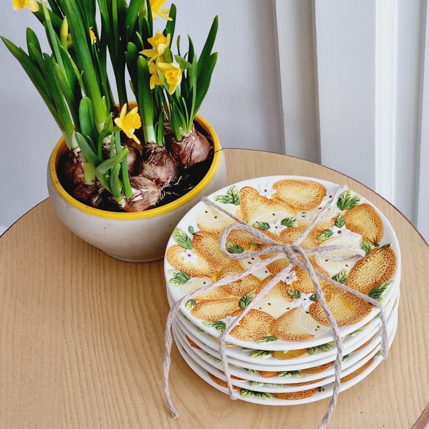 6 orange slip plates