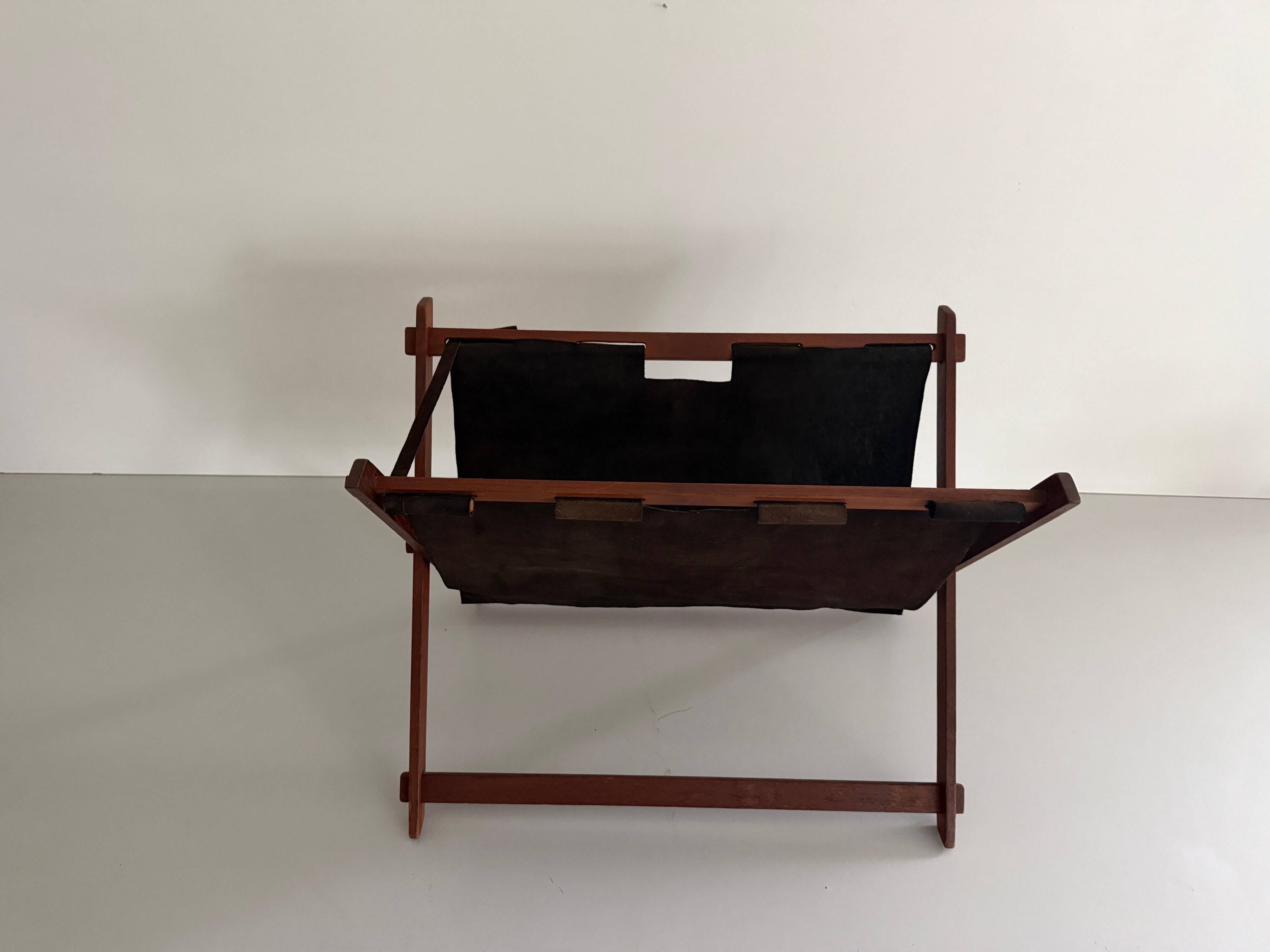 Support stand for mid-century teak and suede magazines and newspapers, 1960, Germany.
