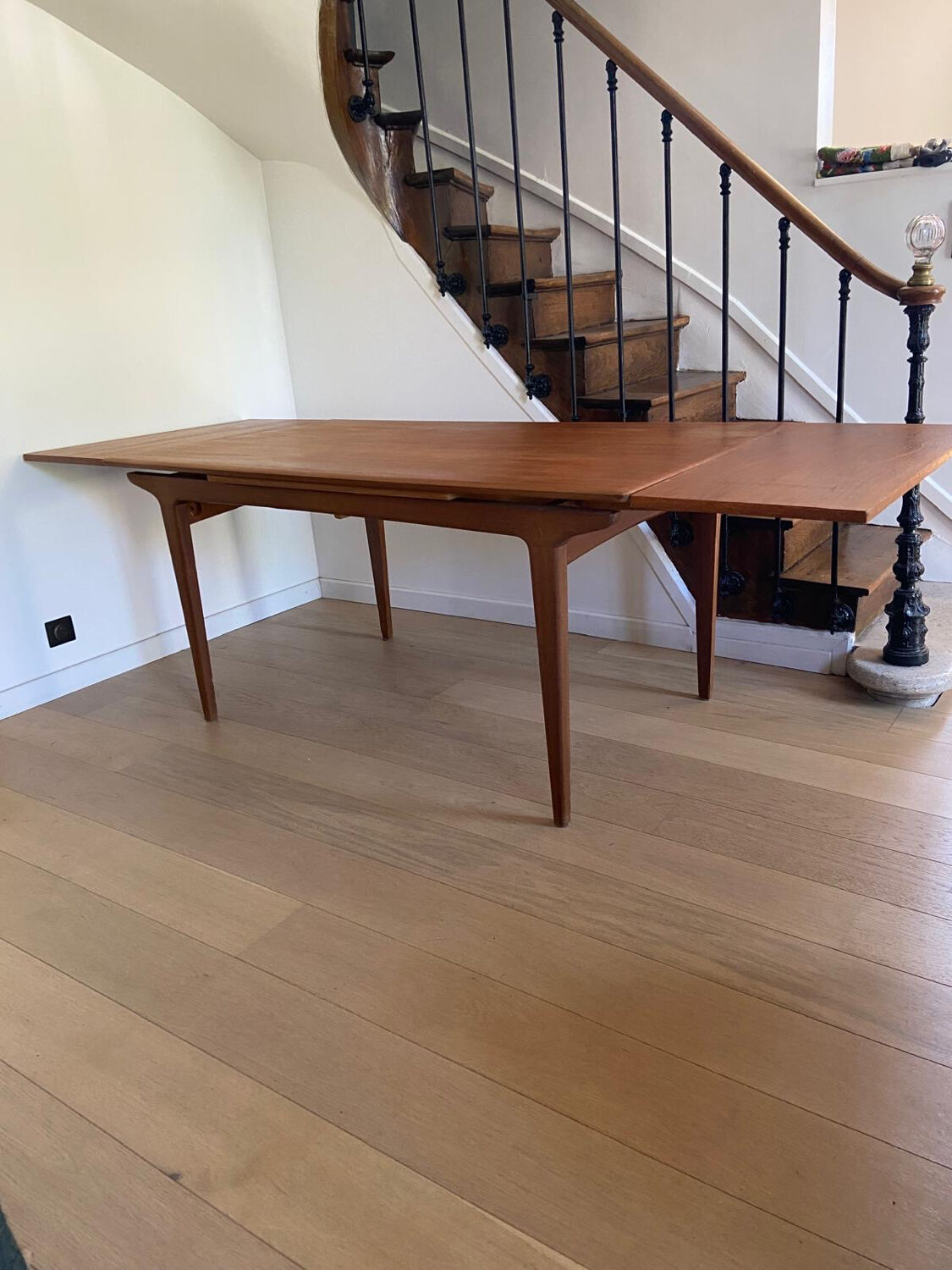 Scandinavian table in teak
