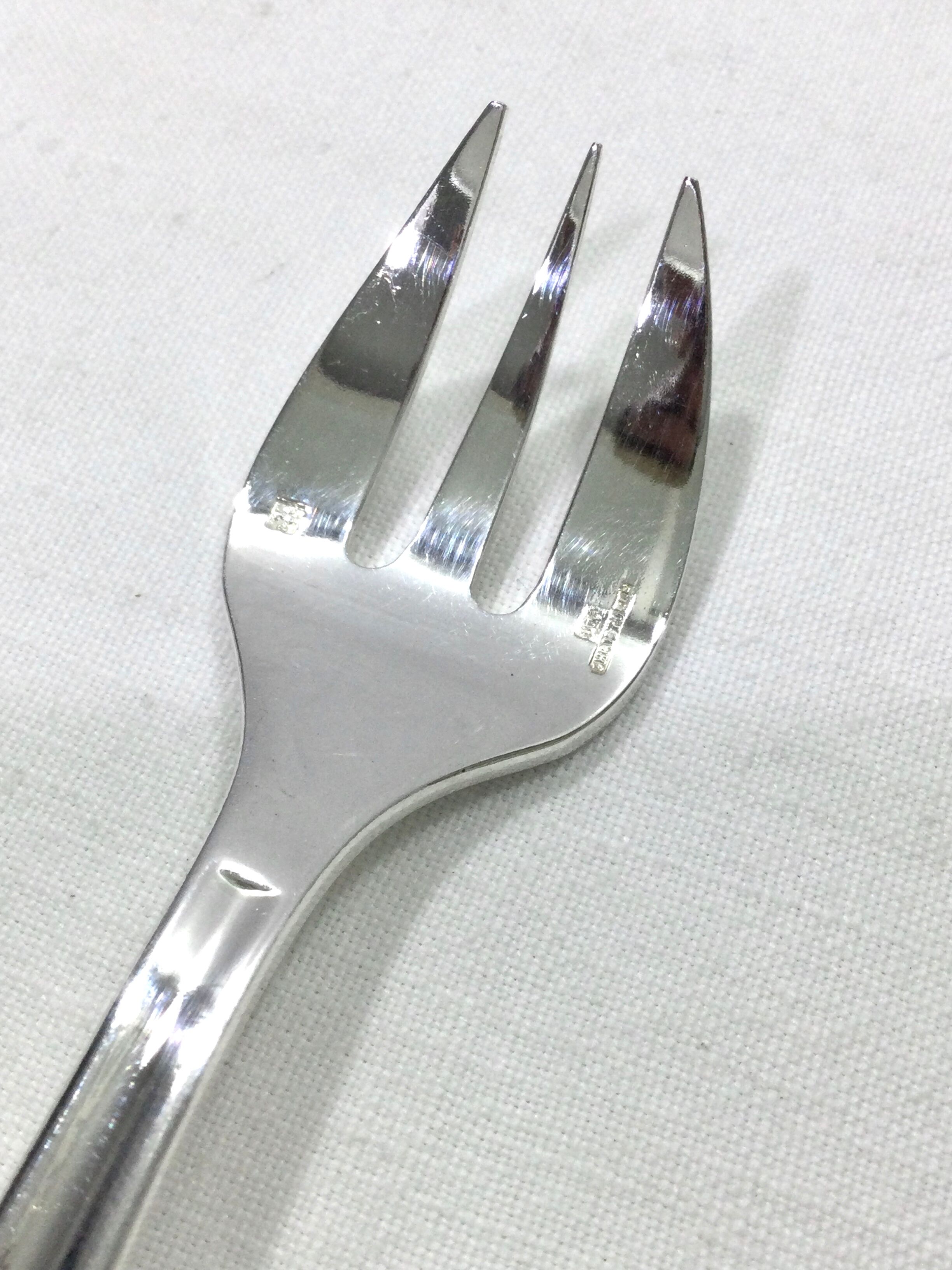 12 dax oyster forks Christofle
