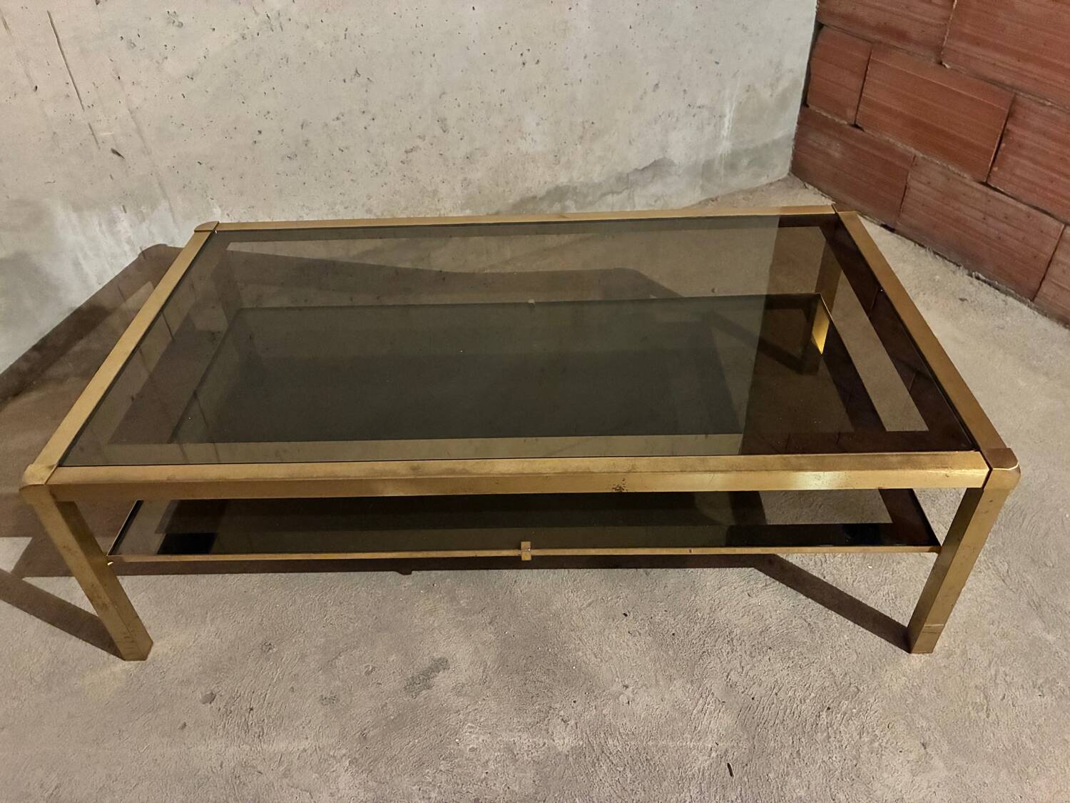 Vintage Italian brass coffee table – Mara – 1970s