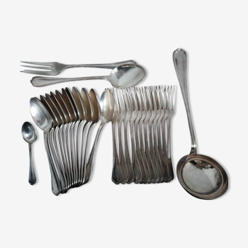 Ménagère Christofle fourchettes, cuillères et louche
