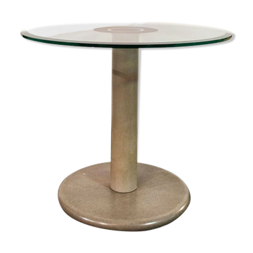 Table basse avec base en granit structure en fer émaillé, plateau en verre des années 80