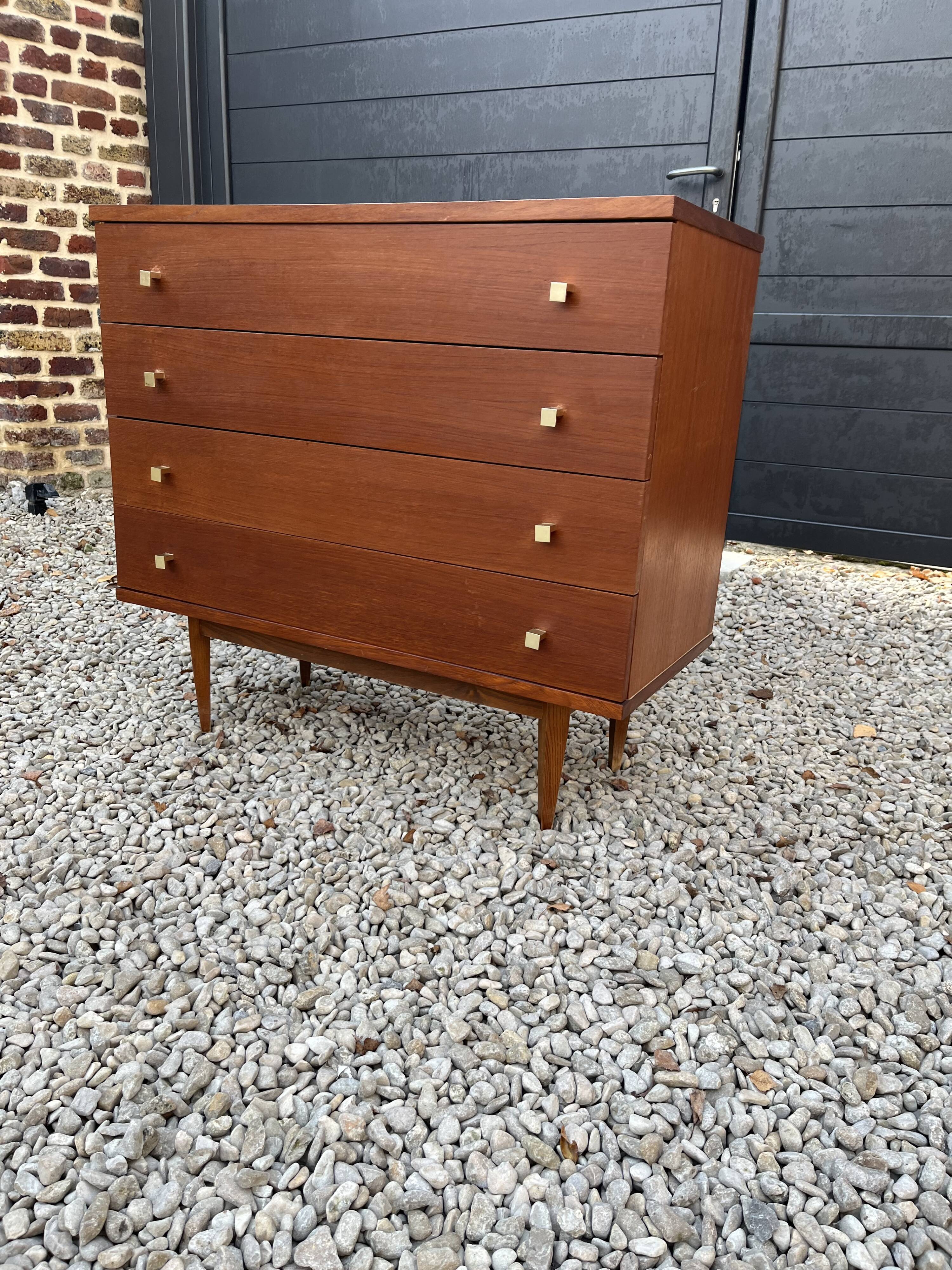 Commode vintage