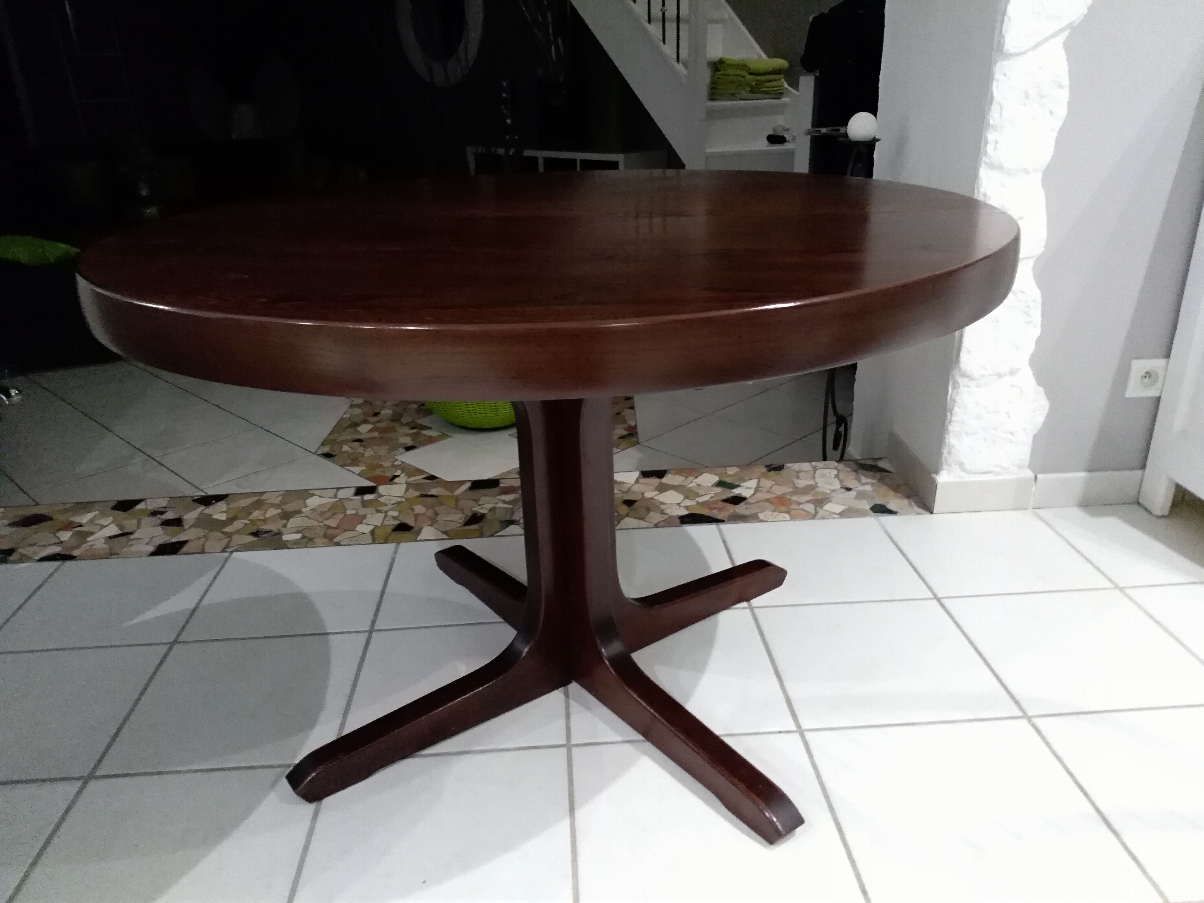 Round dining table extendable baumann 1970