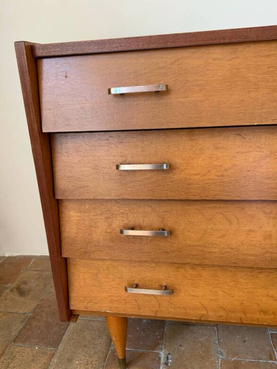 Vintage chest of drawers
