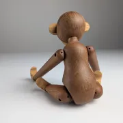 Large two-tone wooden monkey figure by Kay Bojesen, Danish design from the 20th century