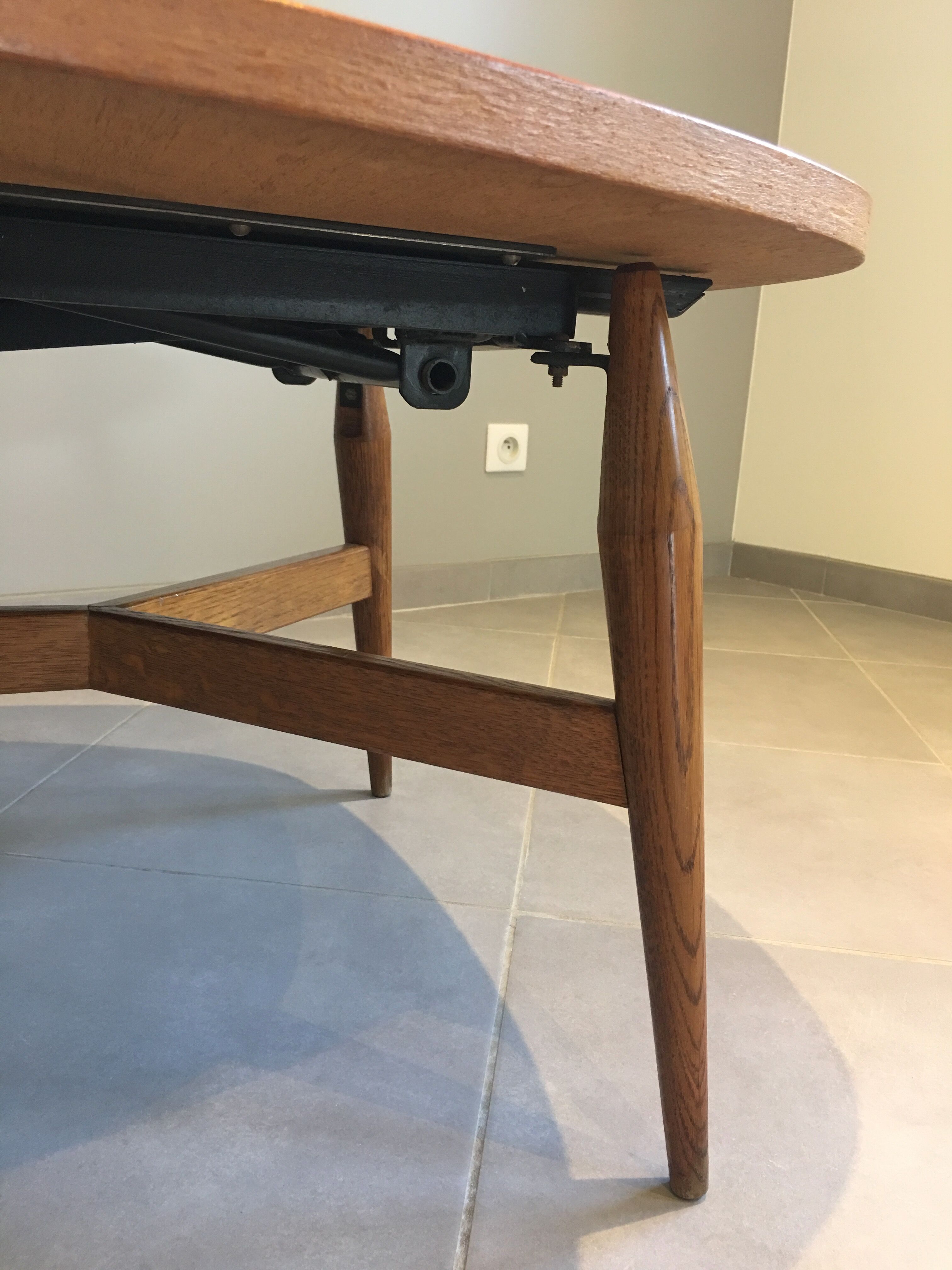 Lift coffee table Smørrebrød