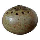Sandstone flower pick