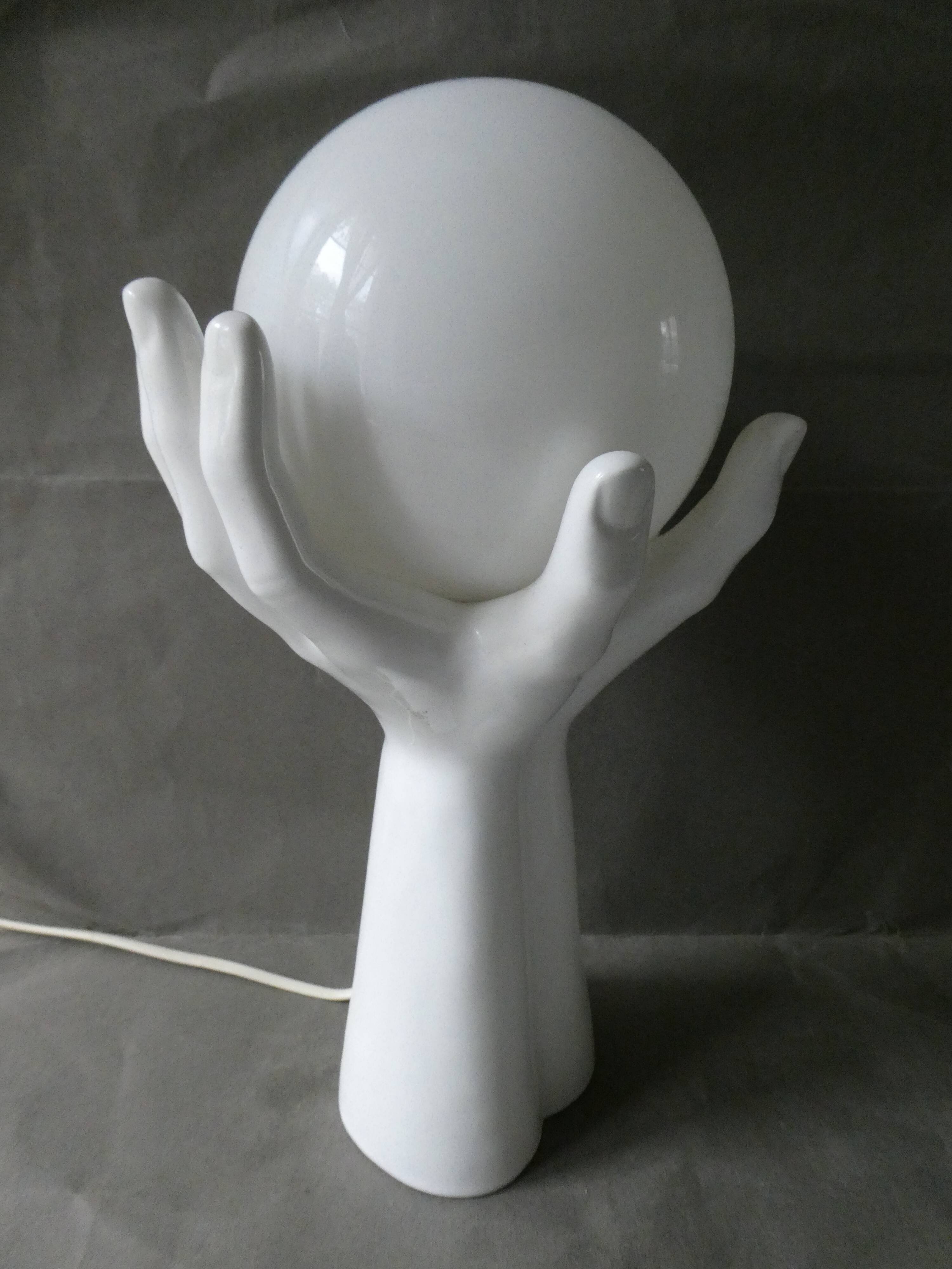 Lampe mains en céramique et opaline blanche