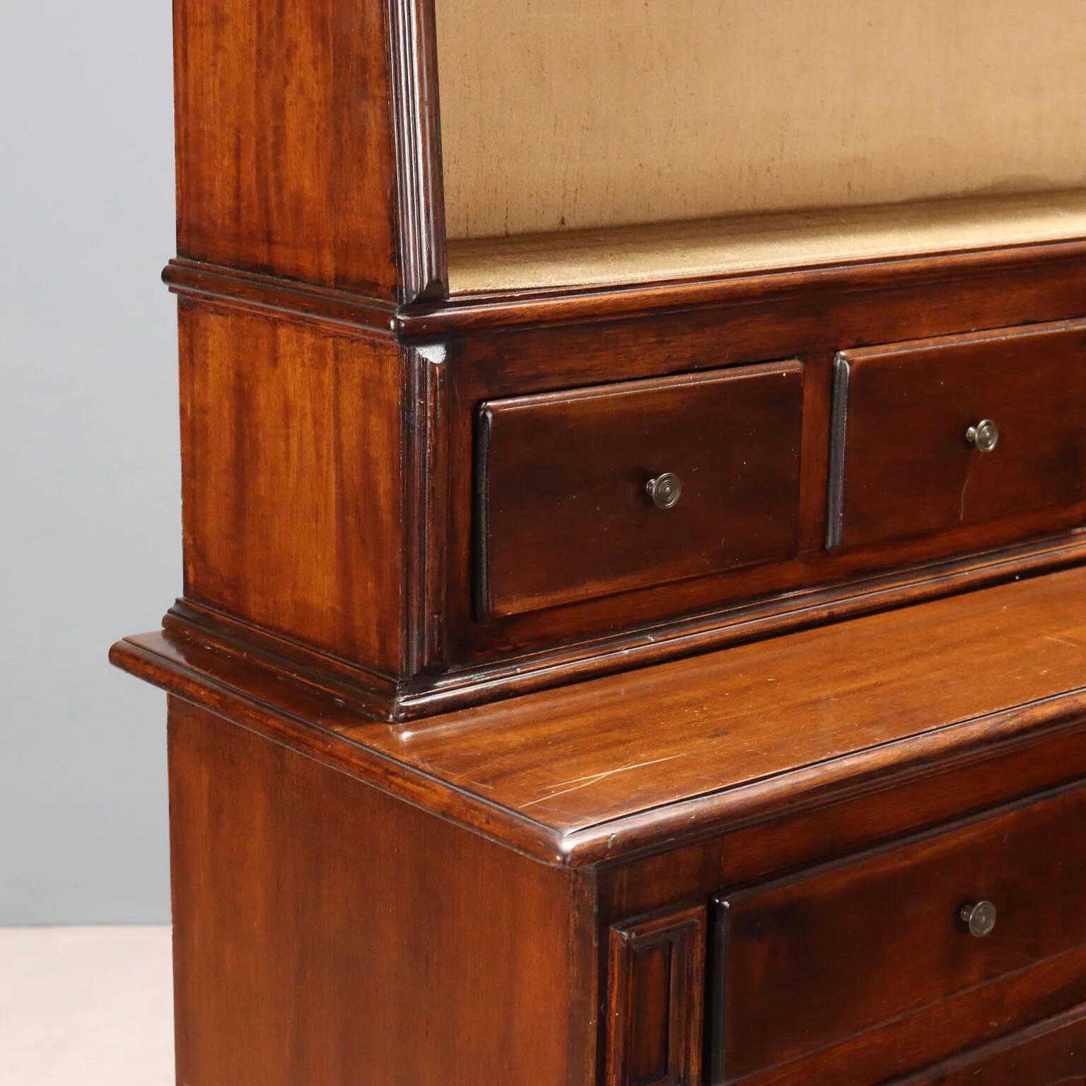 Baroque-style antique walnut buffet, Italy, 20th century.