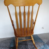 Rocking-chair fan folder