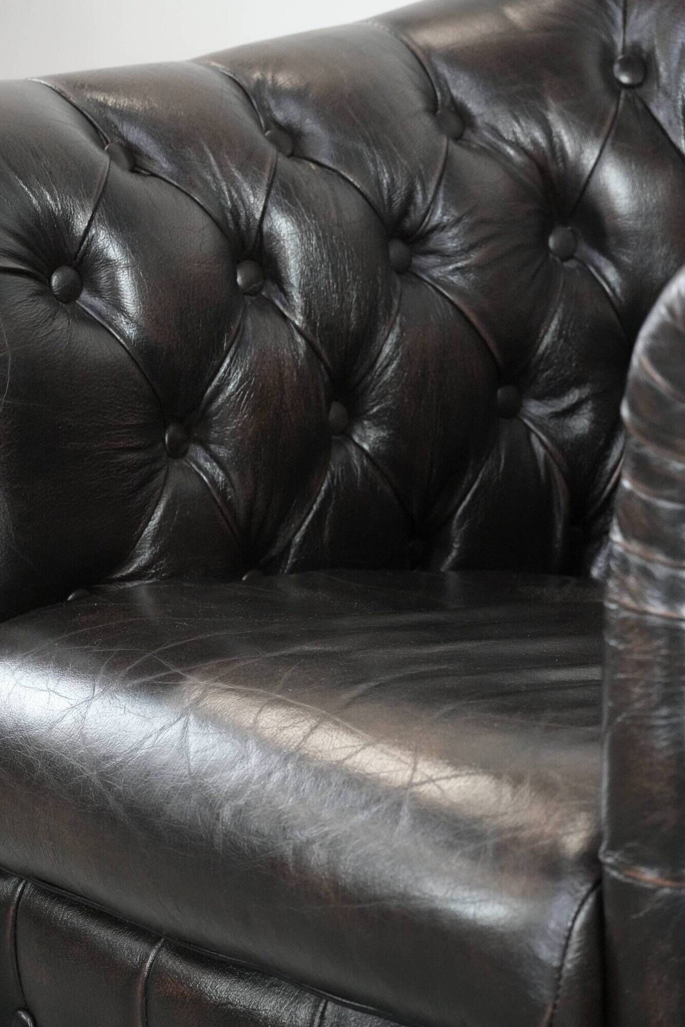 Luxury dark cowhide Chesterfield club armchair in English style