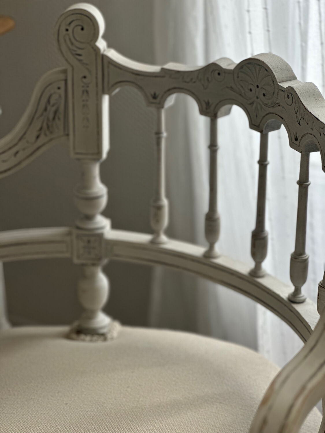 Fauteuil ancien restauré – pièce unique