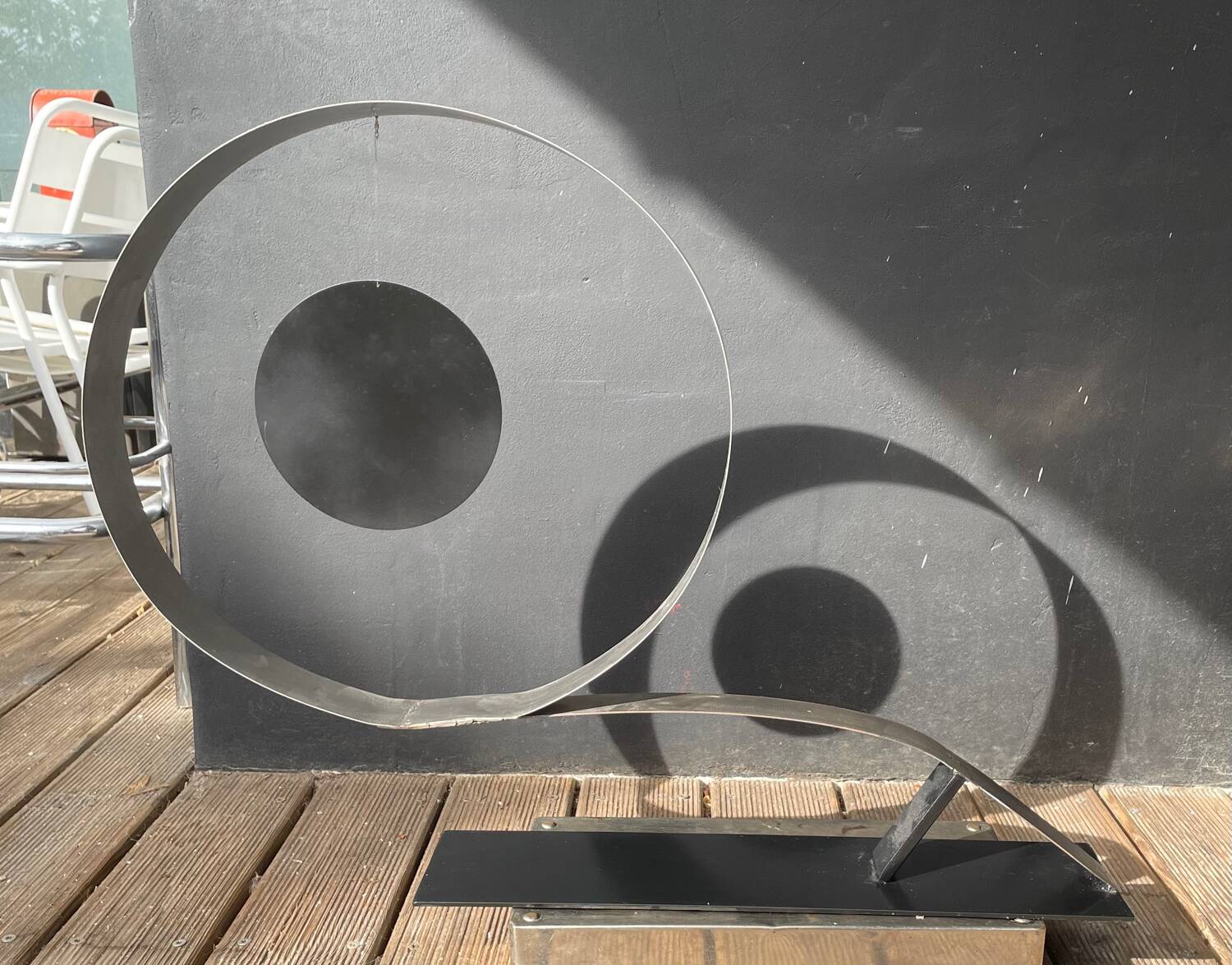 Kinetic mobile sculpture