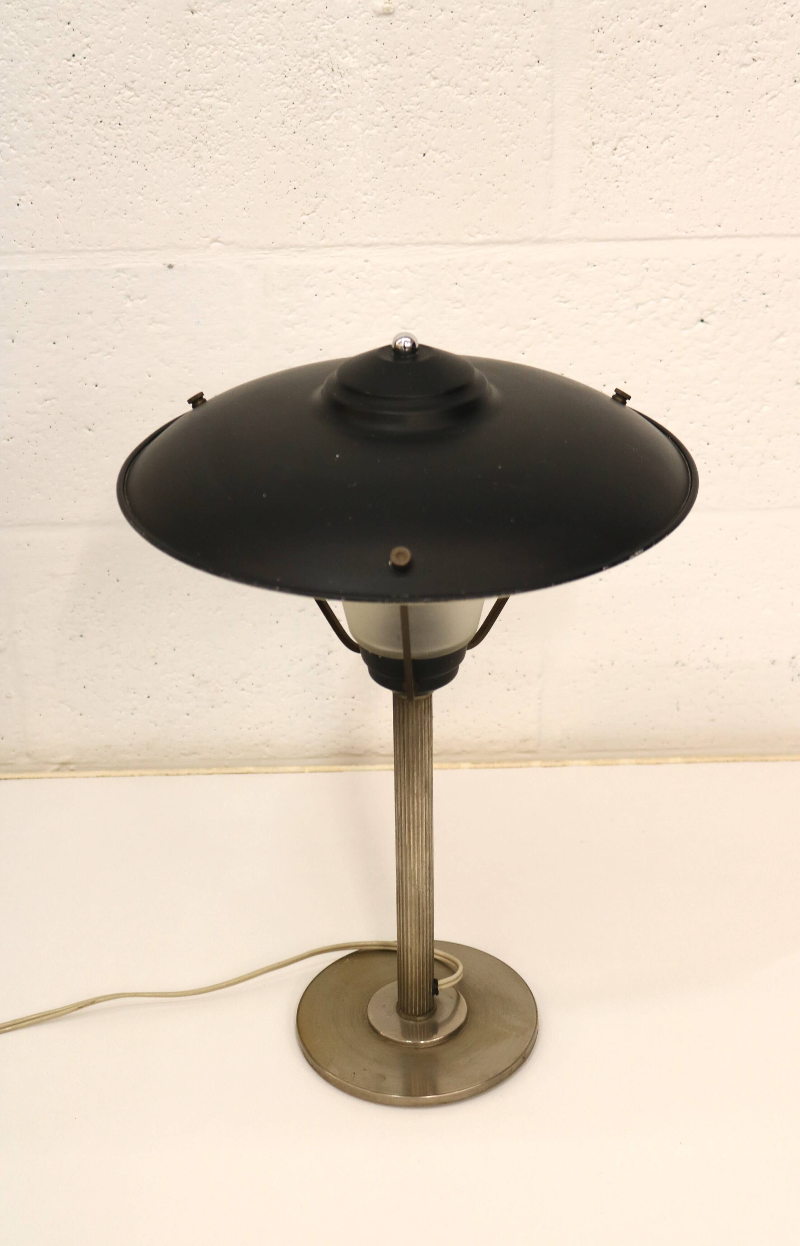 A striking modernist table lamp dating from the 1950s.