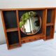 Étagère bois miroir rond année 80