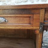 Oak counter
