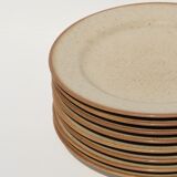 8 assiettes en grès moucheté de Tulowice