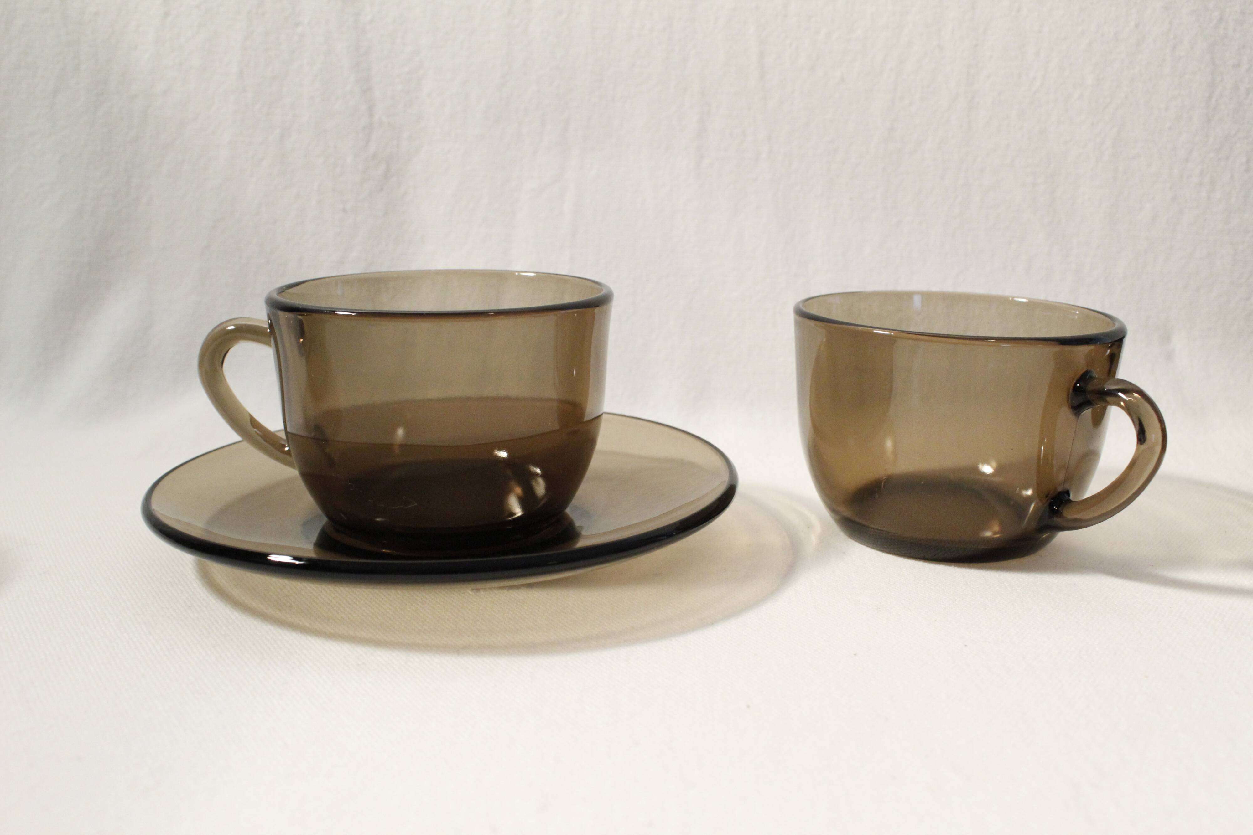 Set of 6 coffee cups and vintage saucers Vereco brown smoked glass